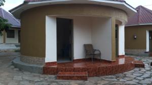 kalalo cottage inn