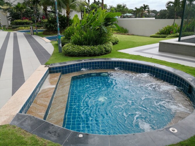 sea view homestay country garden danga bay