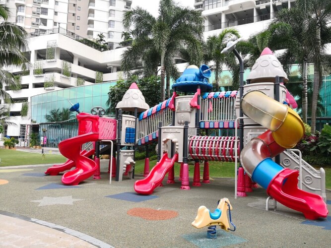 sea view homestay country garden danga bay