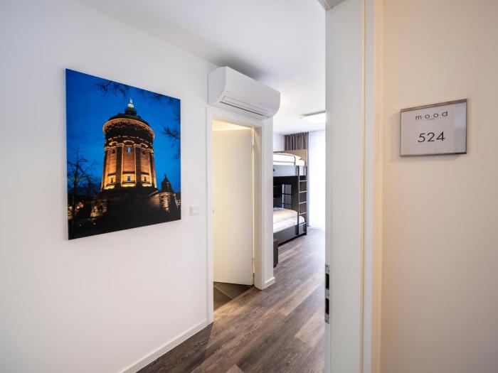 mood contemporary living