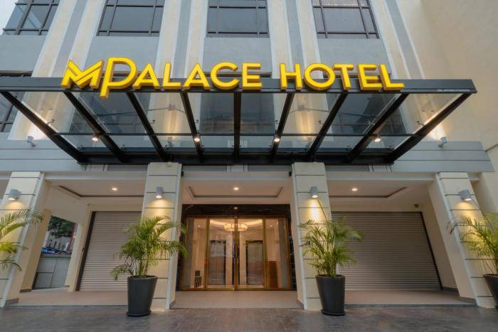 m palace hotel