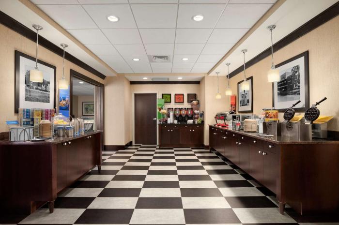 hampton inn belton kansas city area