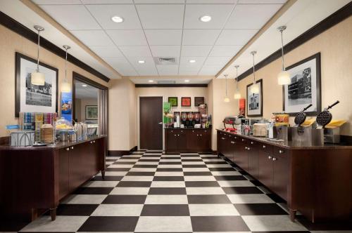 hampton inn belton kansas city area