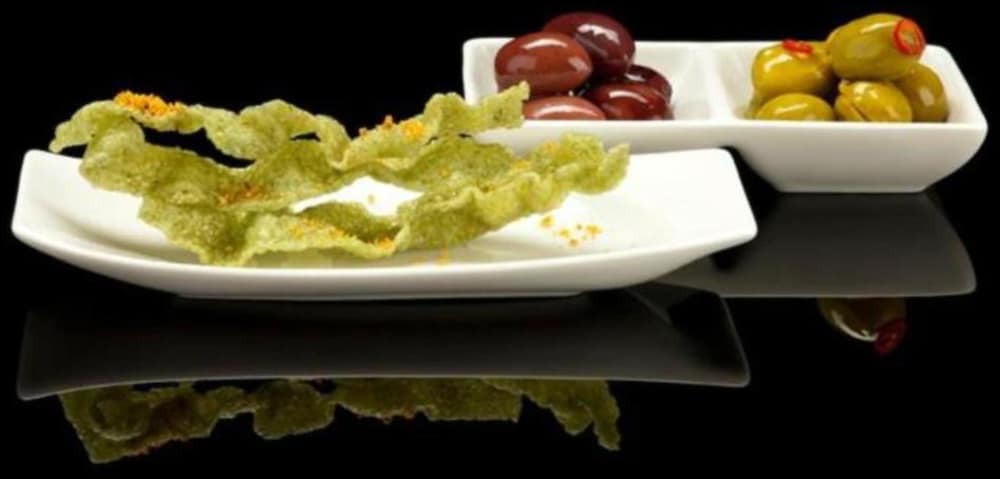 three points al salama