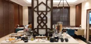 three points al salama