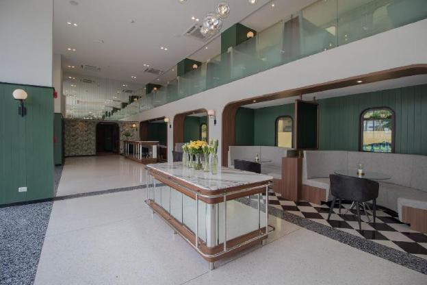 justice hotel
