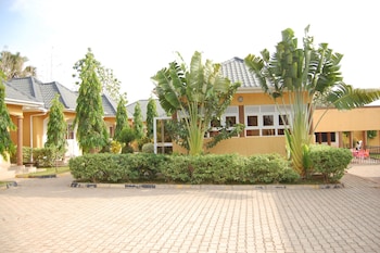 Country Motel Koboko,Near Arua Central Market,2.5 star
