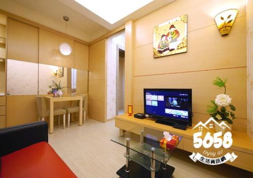 85 cape suites