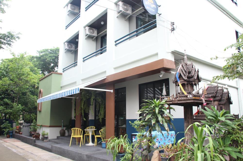 yam yen hostel
