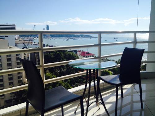 view talay 6 pattaya beach condominium by honey