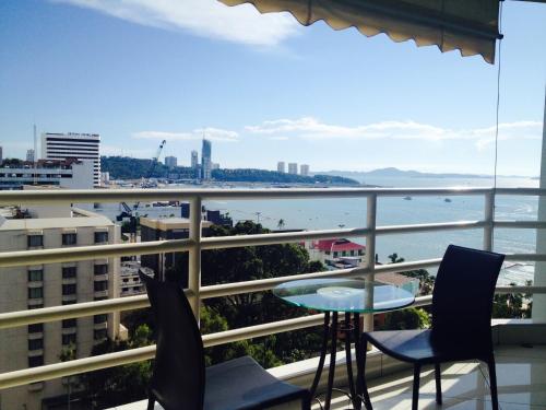 view talay 6 pattaya beach condominium by honey