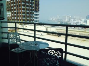 view talay 6 pattaya beach condominium by honey