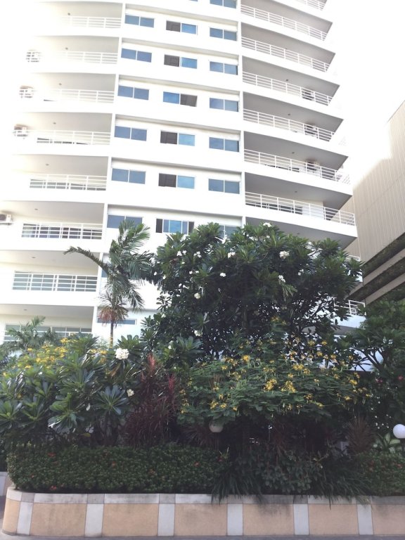 view talay 6 pattaya beach condominium by honey