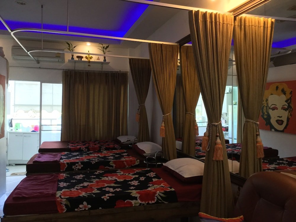 view talay 6 pattaya beach condominium by honey