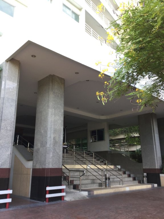 view talay 6 pattaya beach condominium by honey