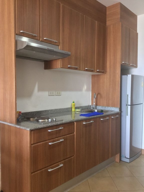 view talay 6 pattaya beach condominium by honey