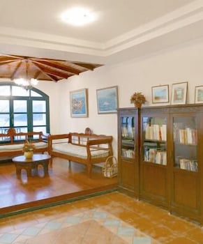 ikaria