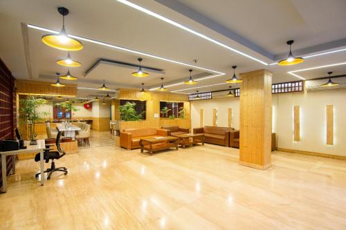 hotel aman inn