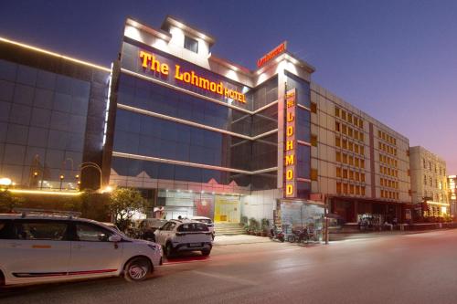 hotel aman inn