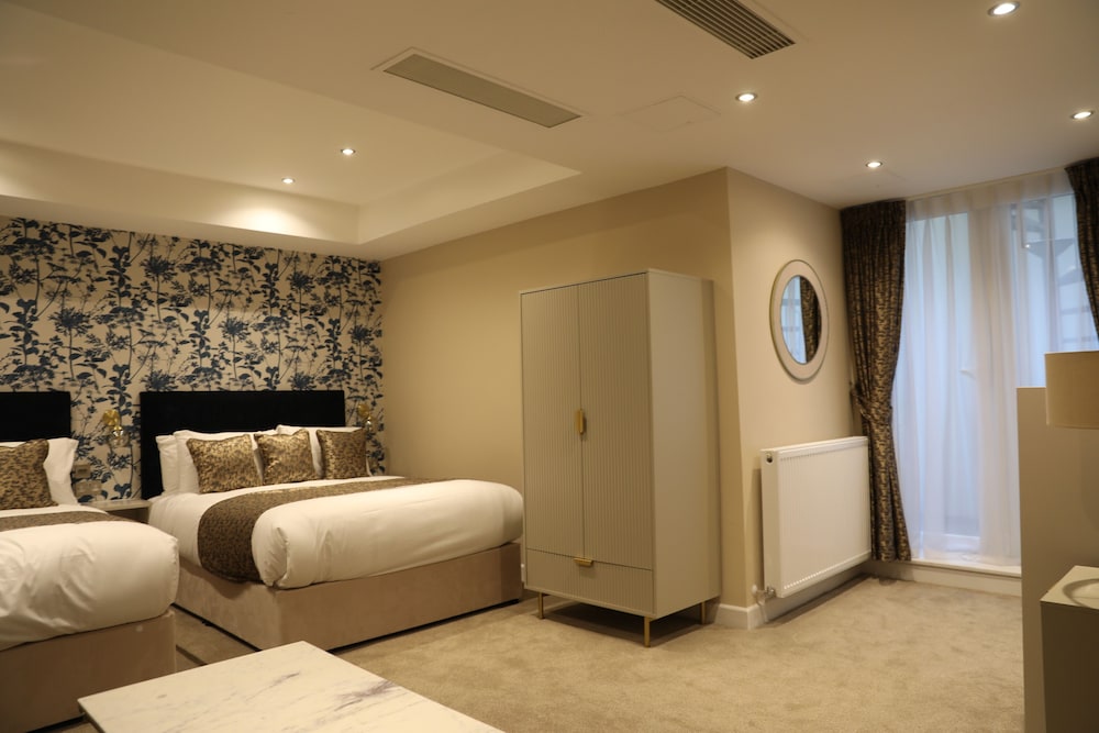 reem hotel