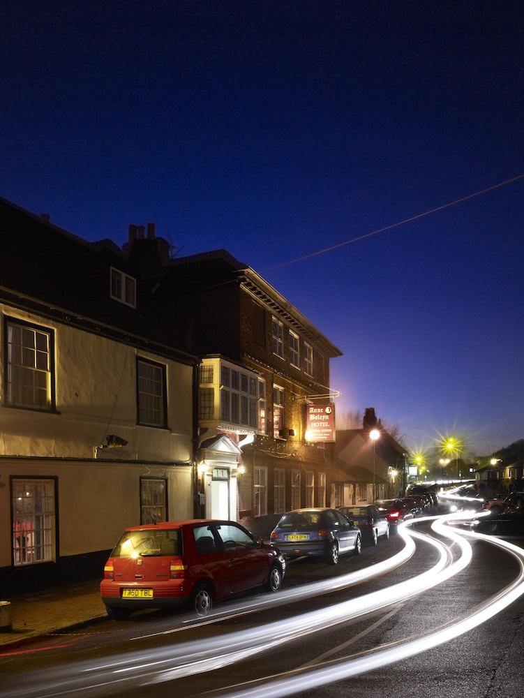 the boleyn hotel