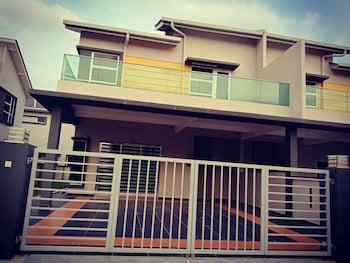 thibas homestay sungai pelek