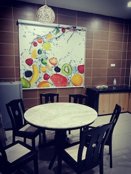 Thibas Homestay Sungai Pelek,In Sungai Pelek,2 star