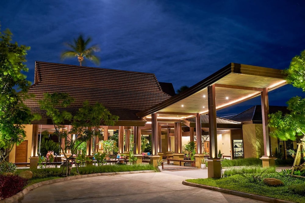 khanom beach resort and spa
