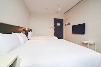 checkinn express new taipei tamsui