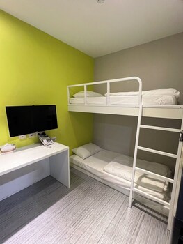 checkinn express new taipei tamsui