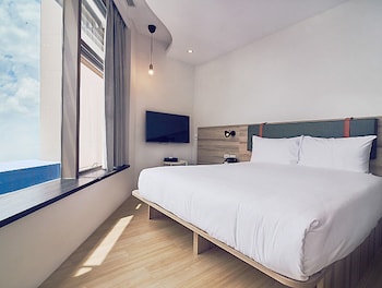 checkinn express new taipei tamsui