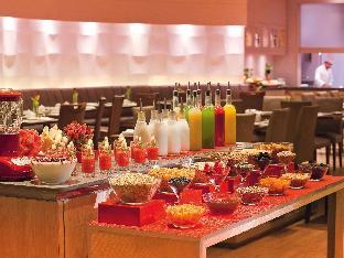 movenpick hotel and apartments bur dubai