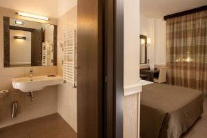 hotel artis
