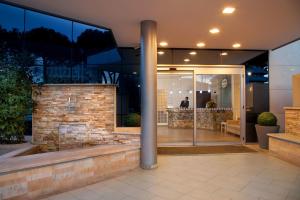 hotel artis