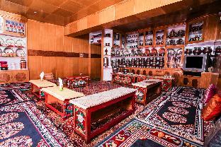 mountain palace inn