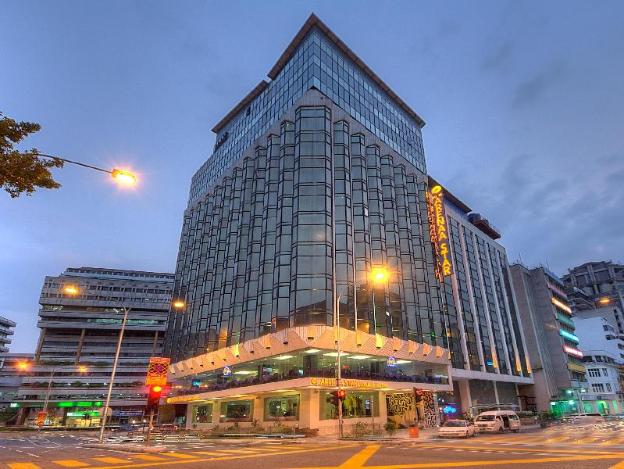 arenaa star hotel