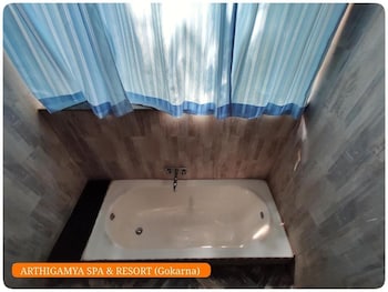 arthigamya spa and resort