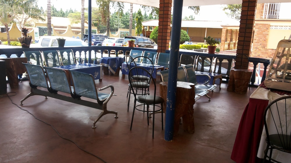 enro hotel