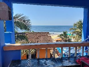 red rock arambol beach