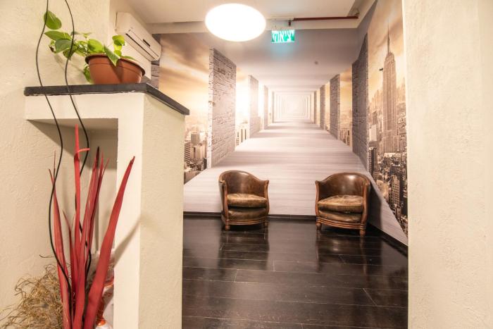 the elliot hotel