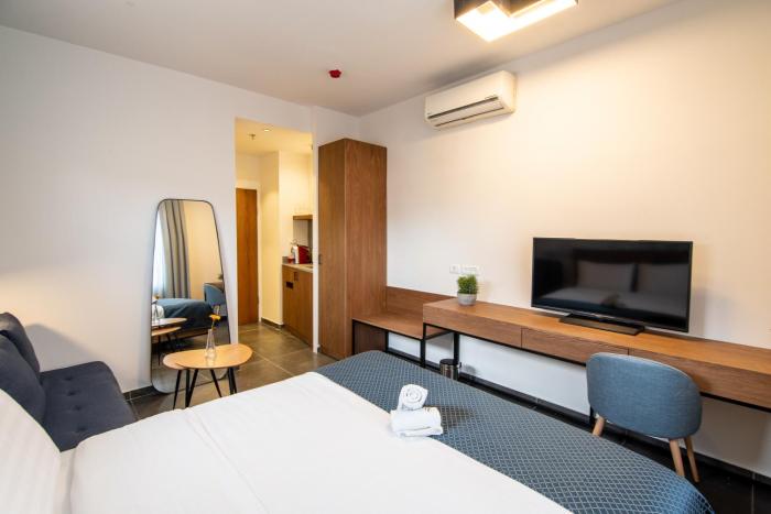 the elliot hotel