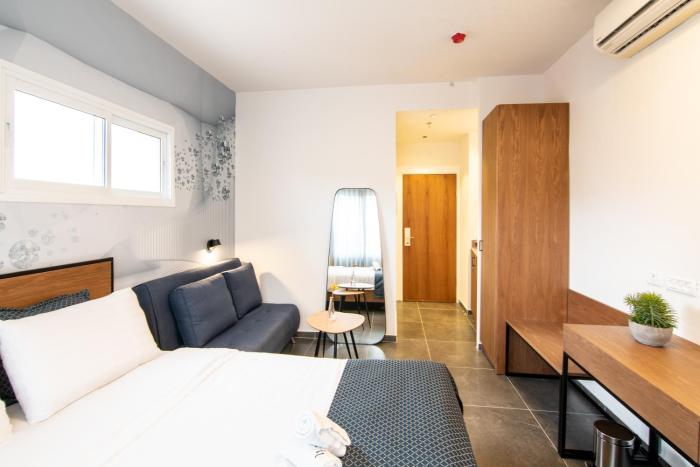 the elliot hotel