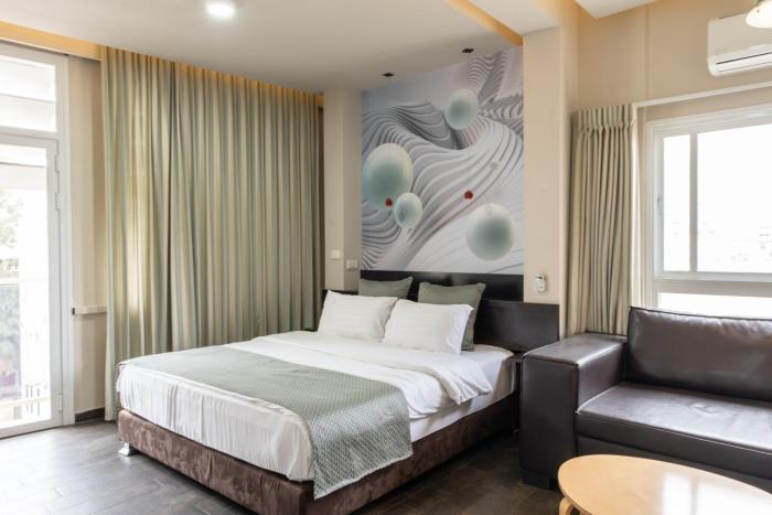 the elliot hotel