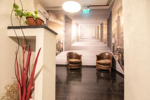 the elliot hotel