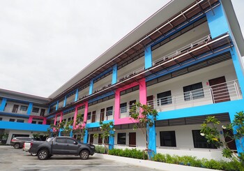 waritthon residence