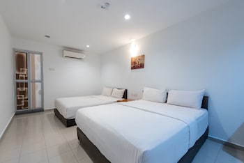 hollitel hotel