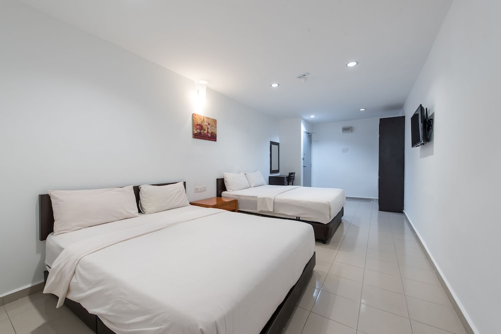 hollitel hotel