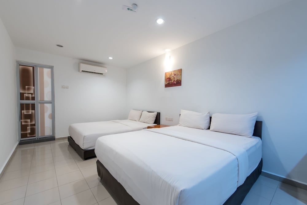 hollitel hotel