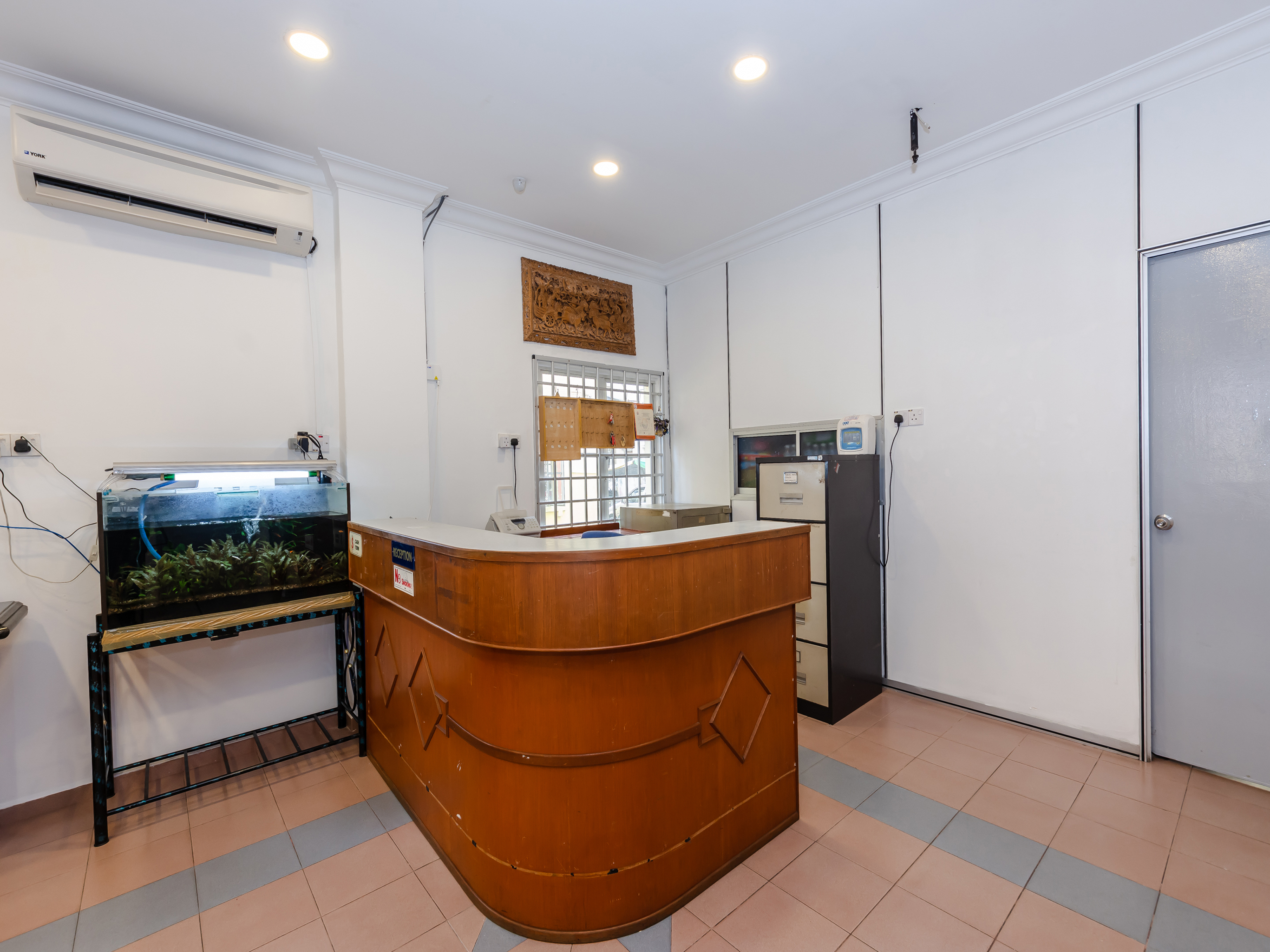 hollitel hotel