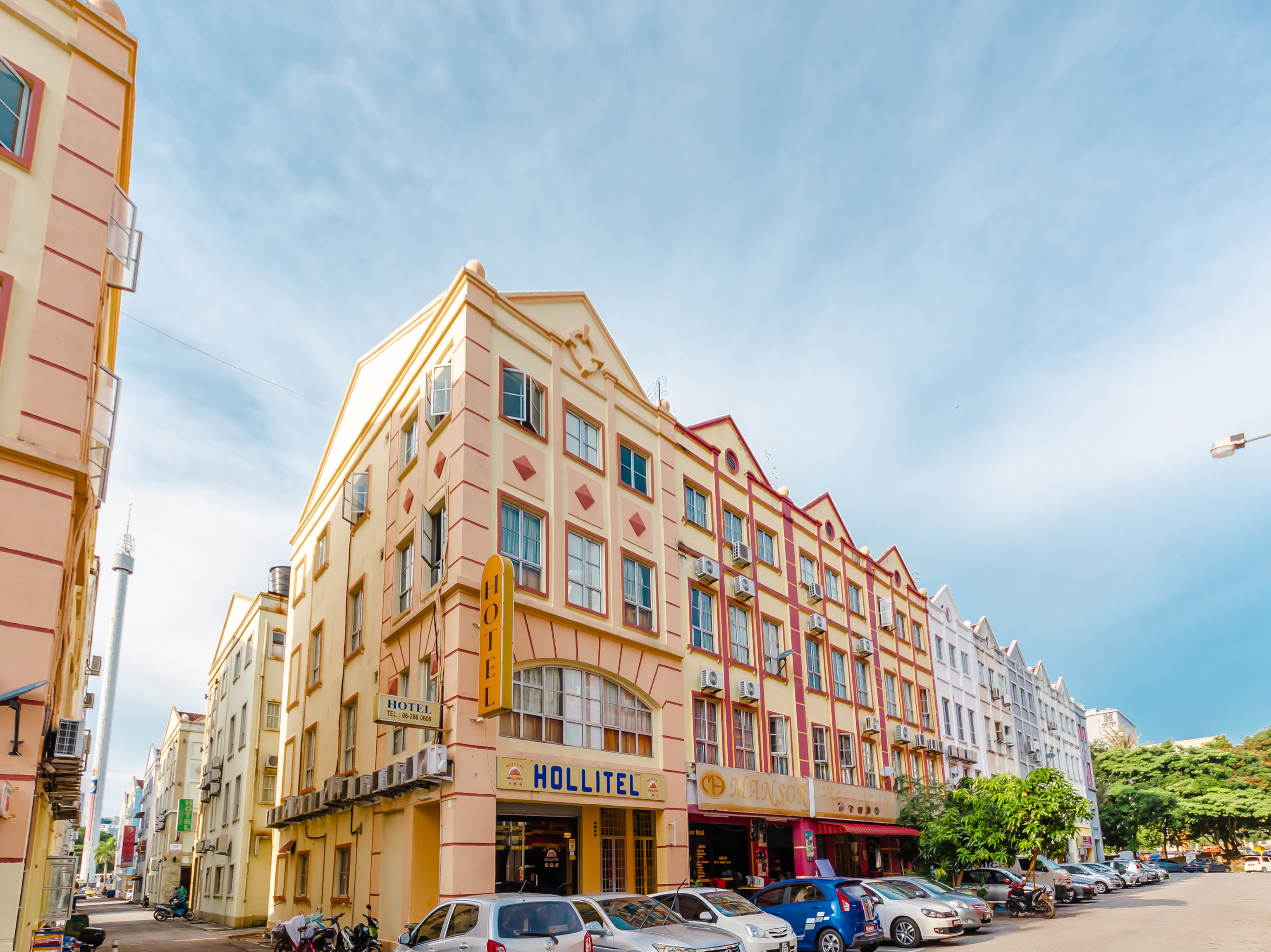 hollitel hotel
